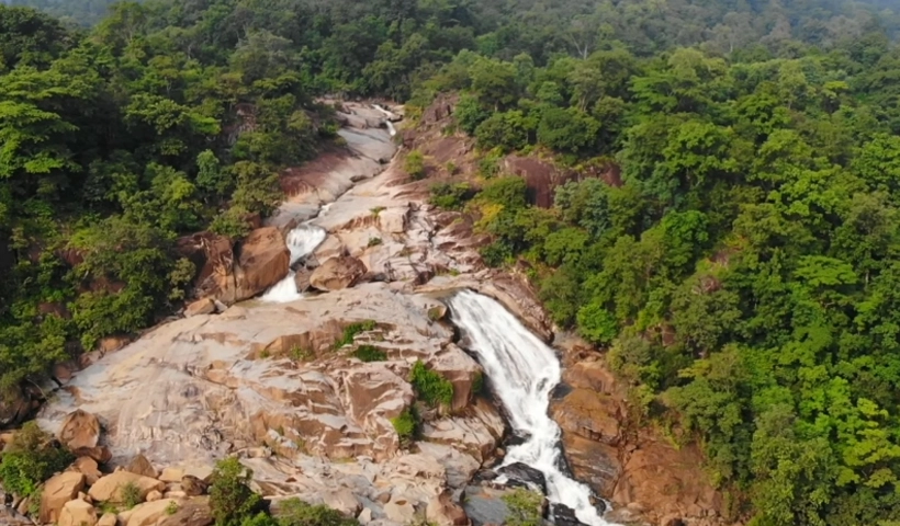 Malajkundam waterfall