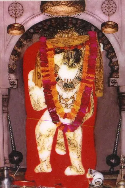 मेहंदीपुर बालाजी मंदिर जाने का रास्ता (बस और ट्रेन की पूरी जानकारी)